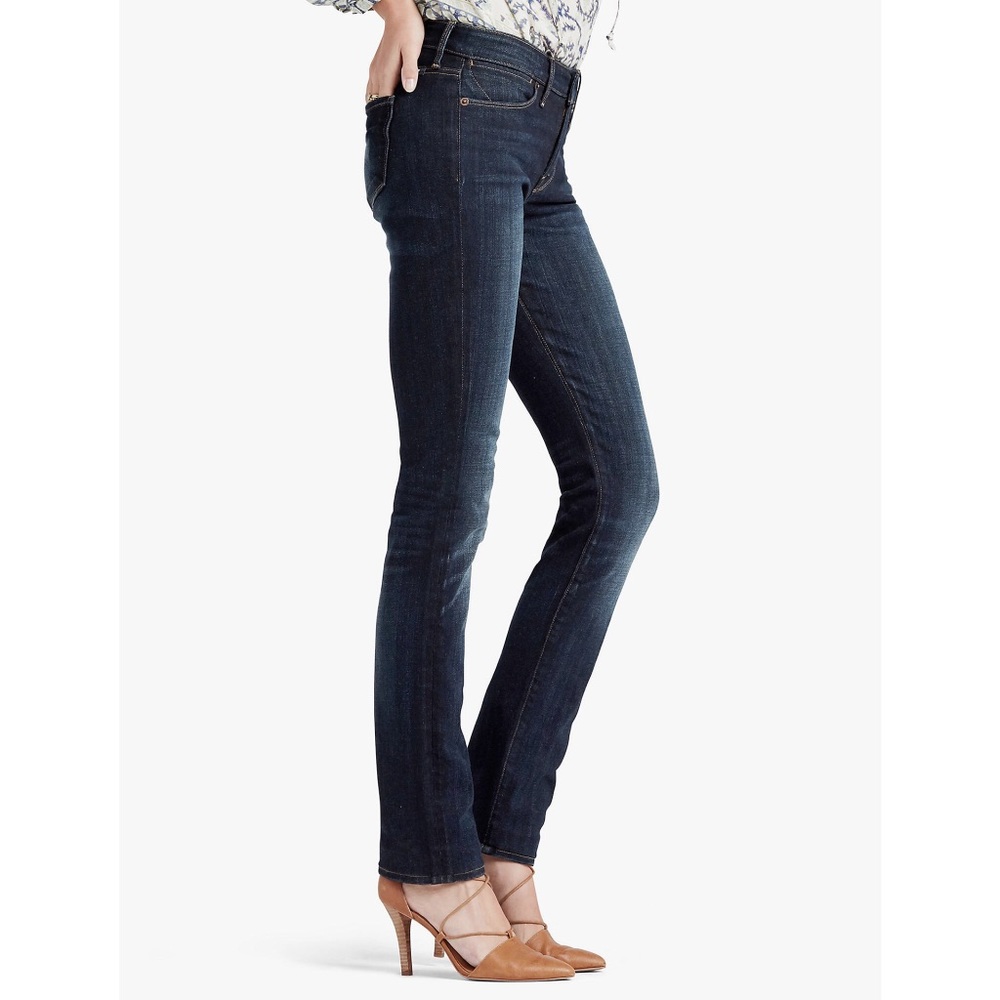 NWOT Lucky Brand Hayden Straight Jean